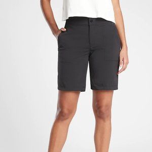Athleta Trekkie Bermuda Short, Black, Size 8